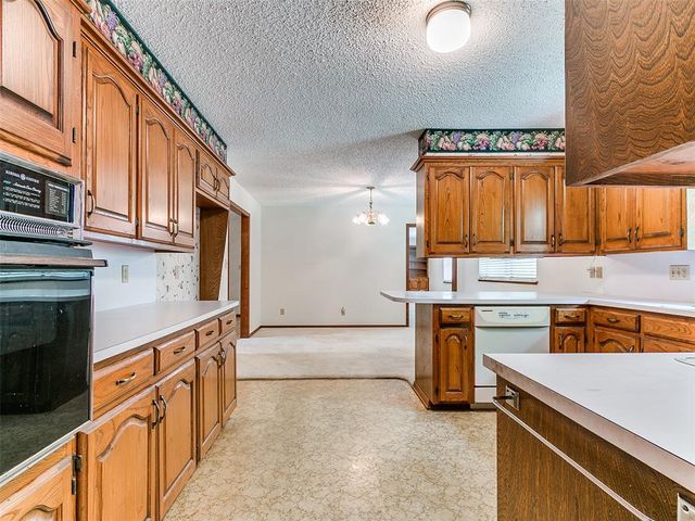 8301 NW 50th Street, Oklahoma City, OK 73132