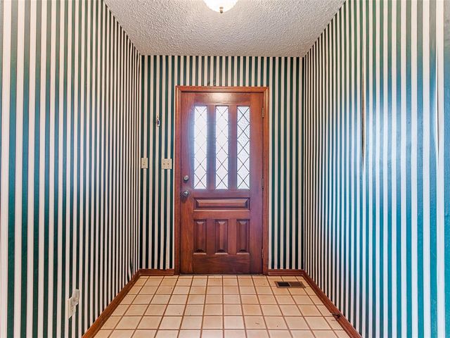8301 NW 50th Street, Oklahoma City, OK 73132