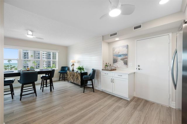 1621 GULF BOULEVARD 501, Clearwater Beach, FL 33767