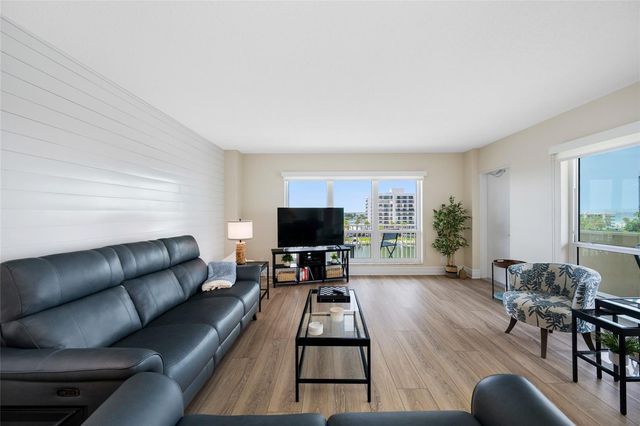 1621 GULF BOULEVARD 501, Clearwater Beach, FL 33767