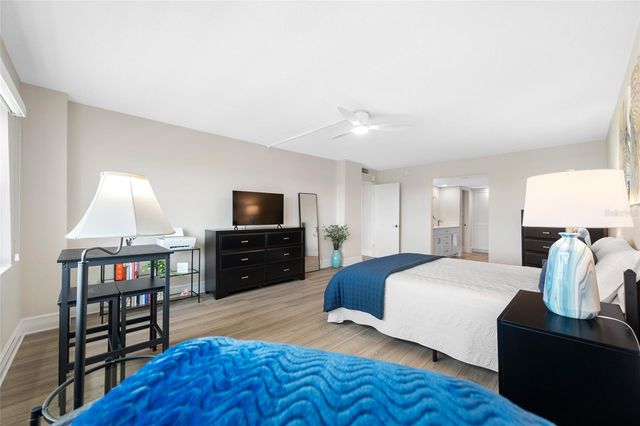 1621 GULF BOULEVARD 501, Clearwater Beach, FL 33767