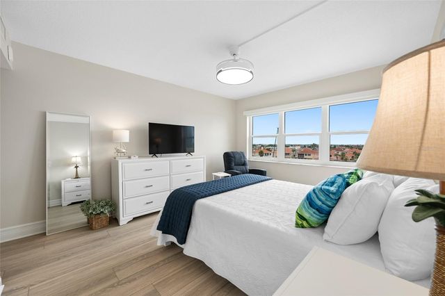 1621 GULF BOULEVARD 501, Clearwater Beach, FL 33767