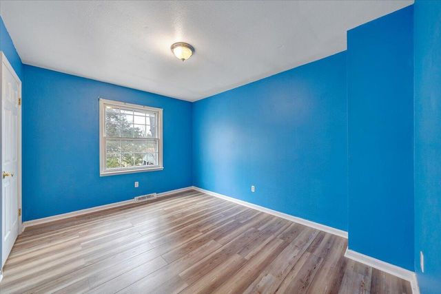 2546 Willowlawn ST, Roanoke, VA 24018