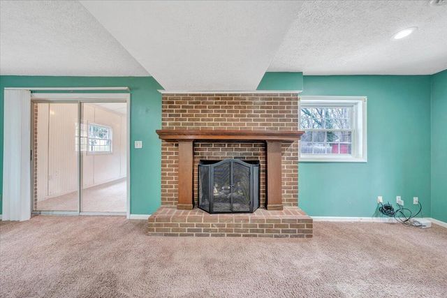 2546 Willowlawn ST, Roanoke, VA 24018