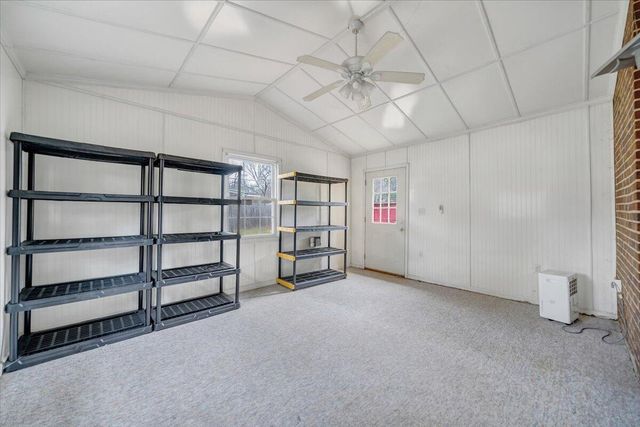 2546 Willowlawn ST, Roanoke, VA 24018