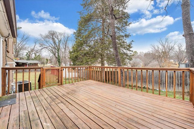 2546 Willowlawn ST, Roanoke, VA 24018