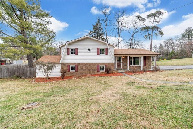 2546 Willowlawn ST, Roanoke, VA 24018