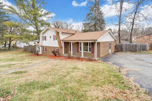 2546 Willowlawn ST, Roanoke, VA 24018