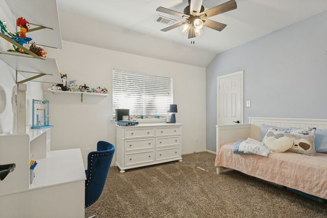 1912 Creek Bend Drive, Corinth, TX 76208