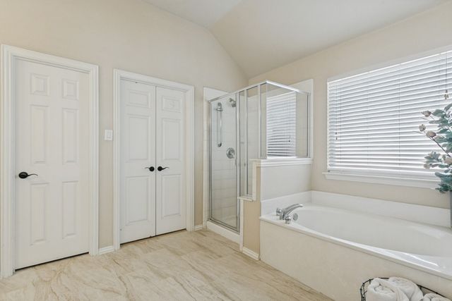 1912 Creek Bend Drive, Corinth, TX 76208