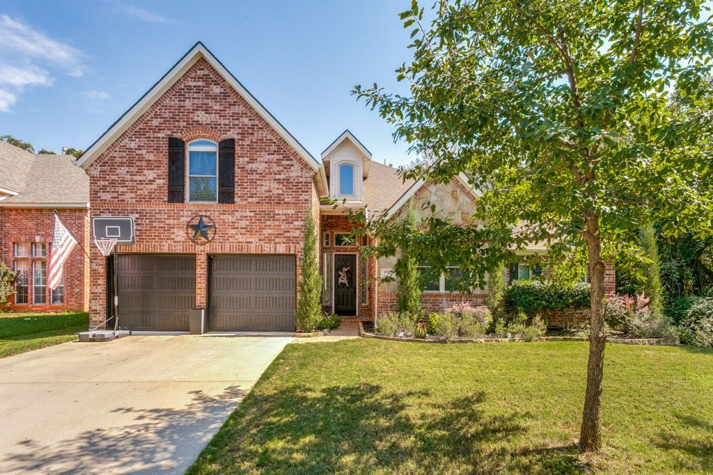 1912 Creek Bend Drive, Corinth, TX 76208