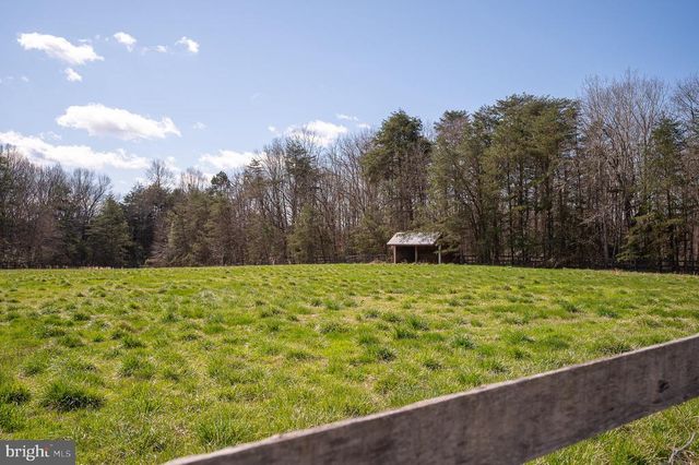 5395 COURTNEYS CORNER RD, Sumerduck, VA 22742