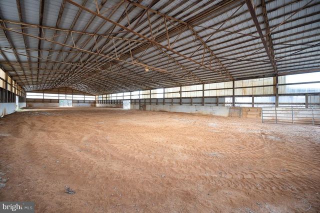 5395 COURTNEYS CORNER RD, Sumerduck, VA 22742