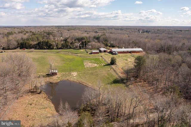 5395 COURTNEYS CORNER RD, Sumerduck, VA 22742