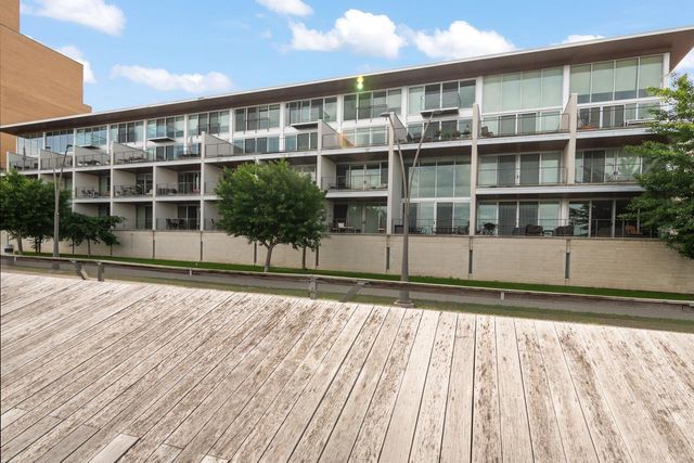 101 CHERRY STREET #404, Green Bay, WI 54301