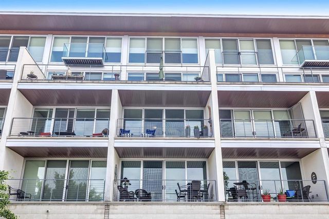 101 CHERRY STREET #404, Green Bay, WI 54301
