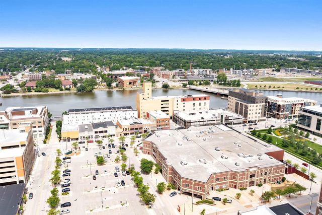 101 CHERRY STREET #404, Green Bay, WI 54301