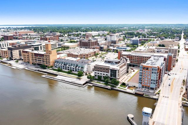 101 CHERRY STREET #404, Green Bay, WI 54301