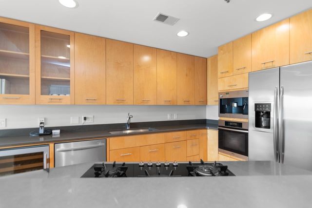 101 CHERRY STREET #404, Green Bay, WI 54301