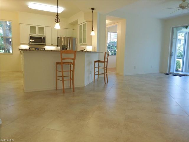 1265 Egrets LNDG 101, Naples, FL 34108