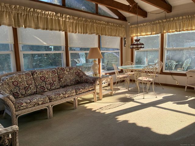 21 Ridge Drive, Montville, CT 06382