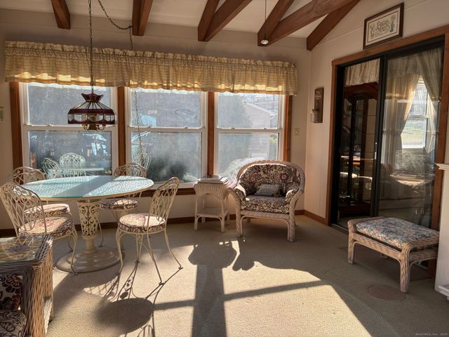 21 Ridge Drive, Montville, CT 06382