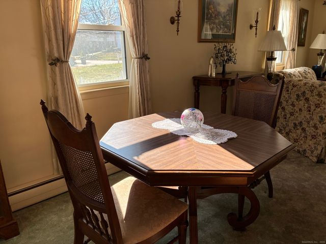 21 Ridge Drive, Montville, CT 06382