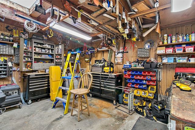 2416 NE 16th Street, Renton, WA 98056