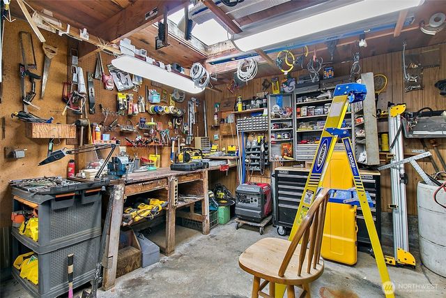 2416 NE 16th Street, Renton, WA 98056