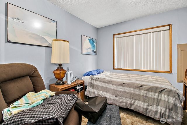 2416 NE 16th Street, Renton, WA 98056