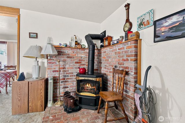 2416 NE 16th Street, Renton, WA 98056