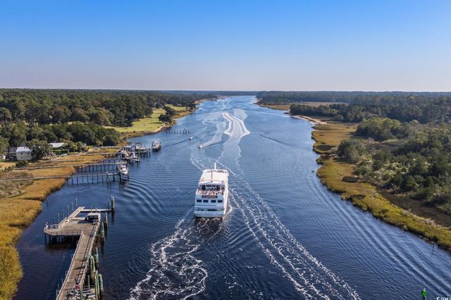 500 Eagle Way Apt 6, Little River, SC 29566