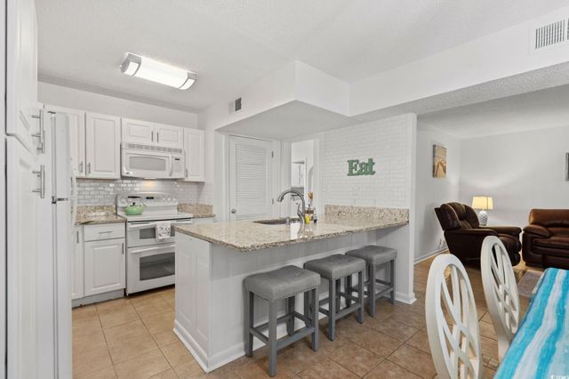 500 Eagle Way Apt 6, Little River, SC 29566