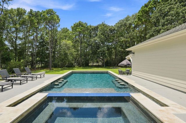 11632 Prince Andrew Court, Montgomery, TX 77316