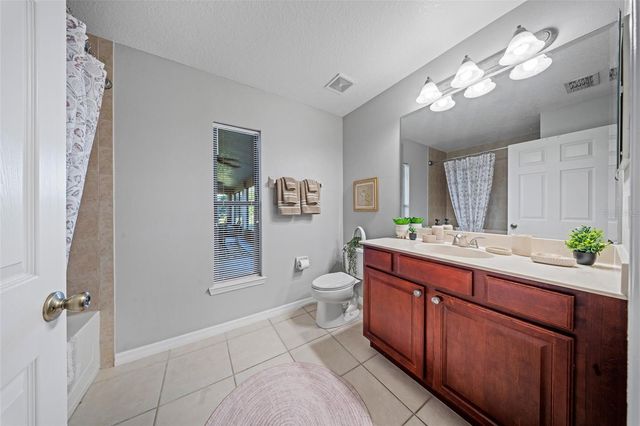 36812 ALAQUA COURT, Eustis, FL 32736