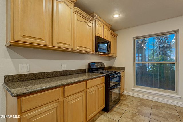 6721 Morningside Circle, El Paso, TX 79904