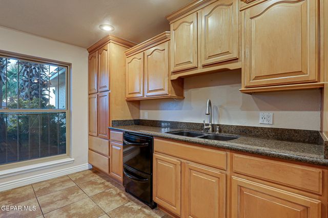 6721 Morningside Circle, El Paso, TX 79904