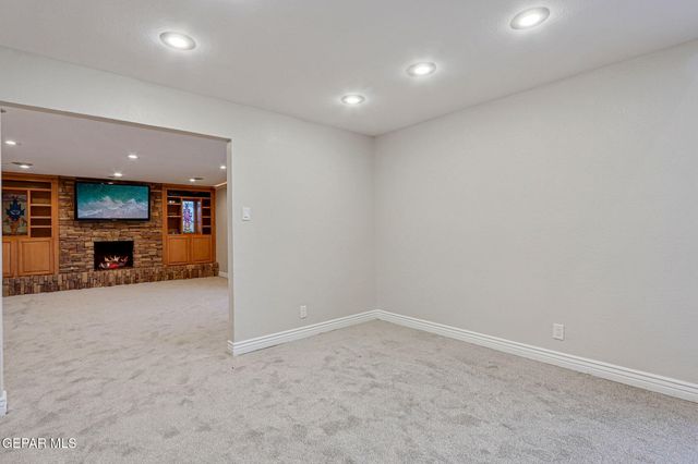 6721 Morningside Circle, El Paso, TX 79904