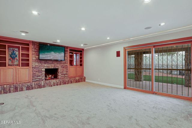 6721 Morningside Circle, El Paso, TX 79904