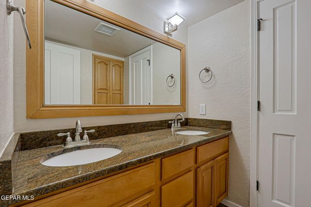 6721 Morningside Circle, El Paso, TX 79904