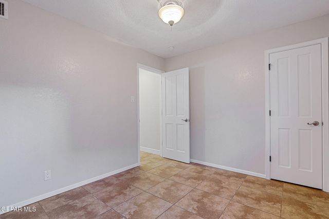 6721 Morningside Circle, El Paso, TX 79904