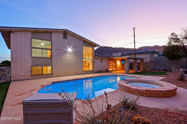 6721 Morningside Circle, El Paso, TX 79904