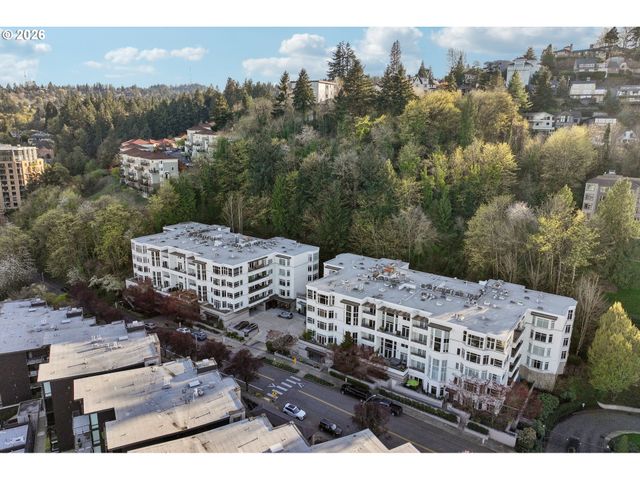 2445 Nw WESTOVER Rd 210, Portland, OR 97210