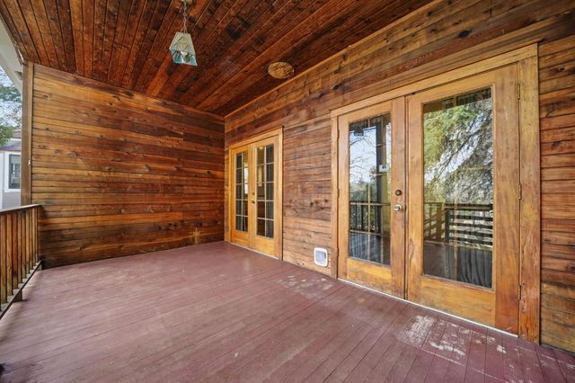 68 Woodworth St, Sutter Creek, CA 95685