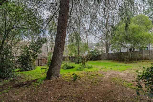 68 Woodworth St, Sutter Creek, CA 95685