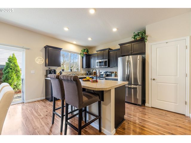 17230 Sw 120TH Pl, Portland, OR 97224