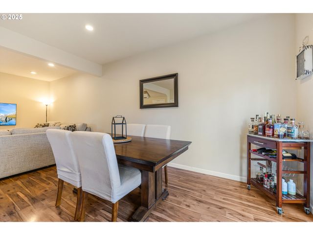 17230 Sw 120TH Pl, Portland, OR 97224