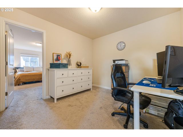 17230 Sw 120TH Pl, Portland, OR 97224