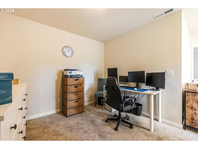 17230 Sw 120TH Pl, Portland, OR 97224