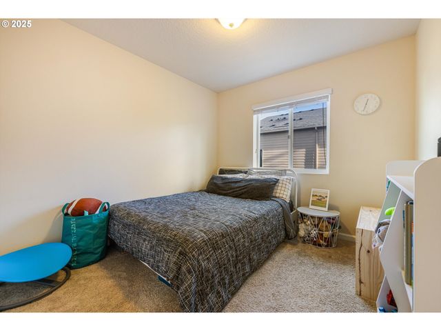 17230 Sw 120TH Pl, Portland, OR 97224